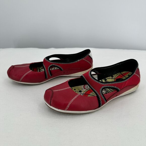 Merrell Women's Red Leather Mary Jane Shoes US Size 7, Performance Foot ware - Picture 3 of 9